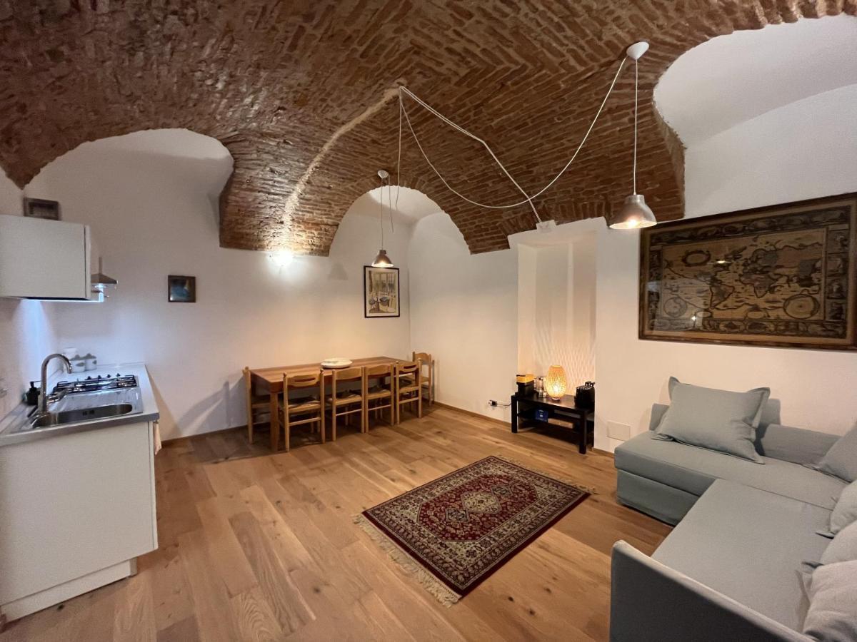 Suite The Brick - Host By Traveller'S Nest Turin Exterior photo