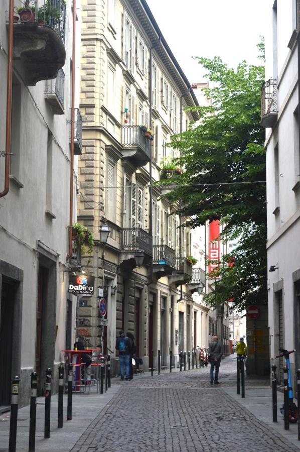 Suite The Brick - Host By Traveller'S Nest Turin Exterior photo
